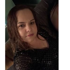 Meet your Posher, Juana